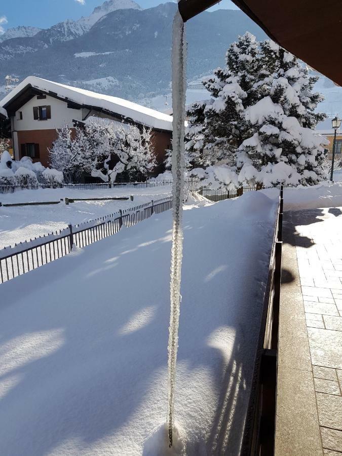 Apartamento Casa Di Tia Aosta Exterior foto